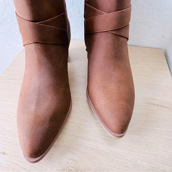 Maurice’s Claire Brown Pointed Toe Ankle Boots Size 10M - Picture 5 of 8
